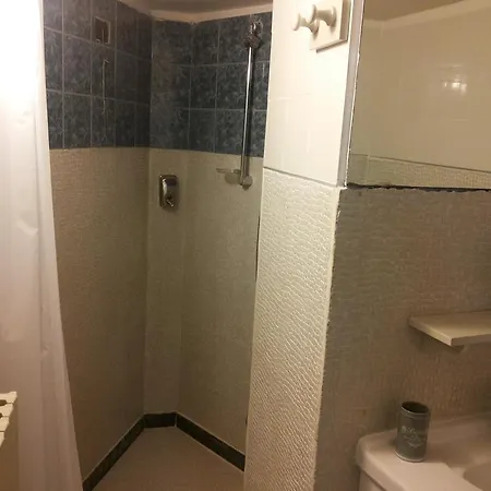 La Corte Piccola بيت ضيافة
